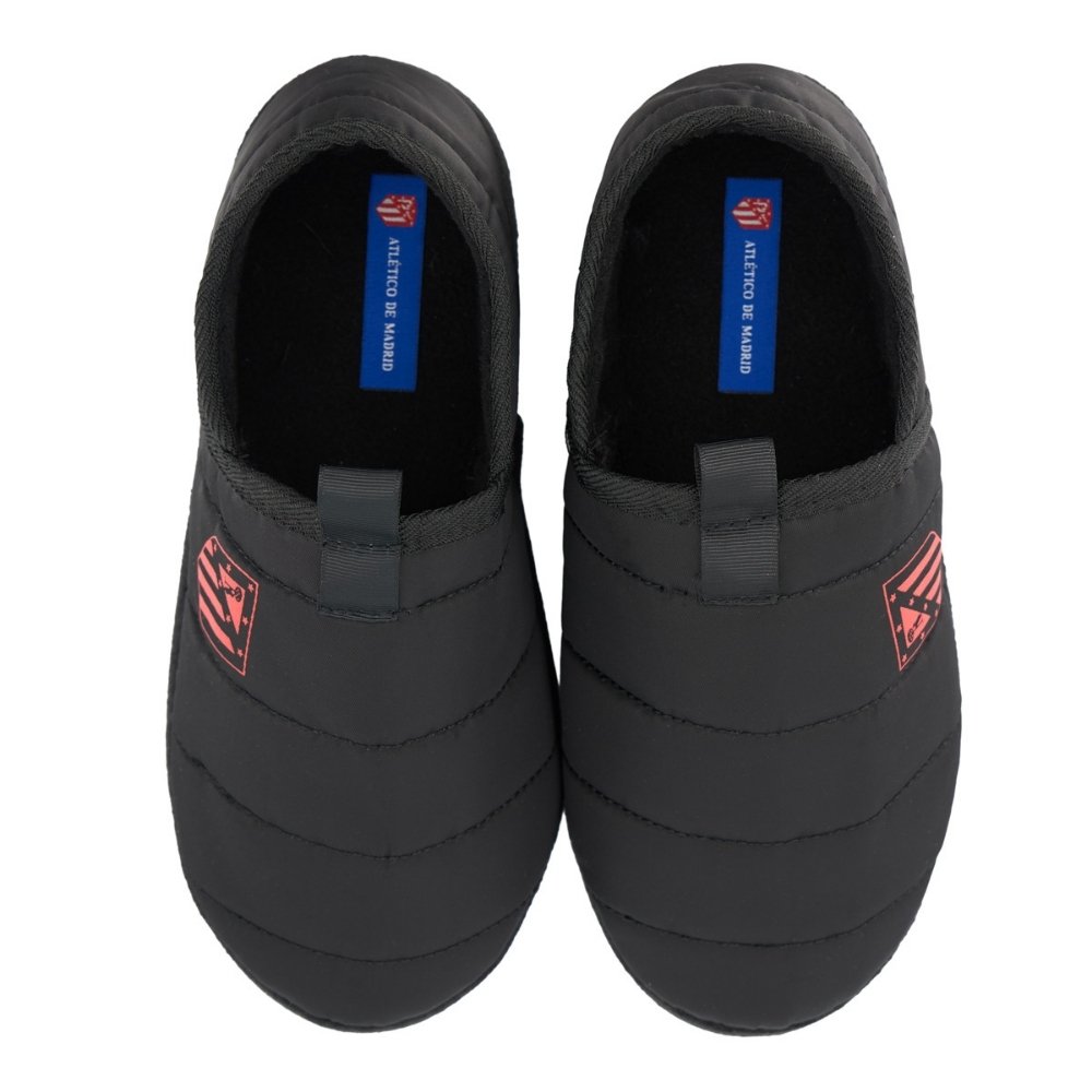 Black Closed Sneakers Crest image number null